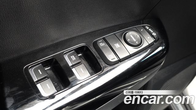 Kia Sportage 2016 — photo 27