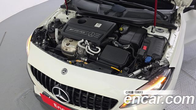 Mercedes-Benz A-Class 2018 — photo 6