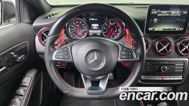 Mercedes-Benz A-Class 2018 — photo 19