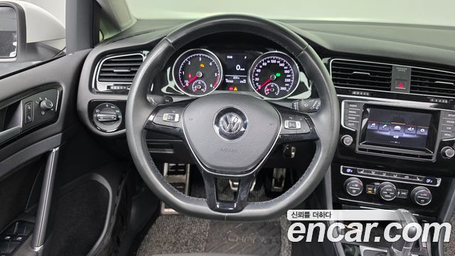 Volkswagen Golf 2015 — photo 19
