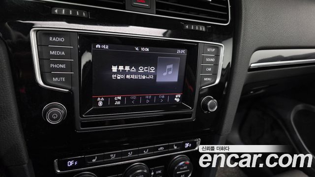 Volkswagen Golf 2015 — photo 20