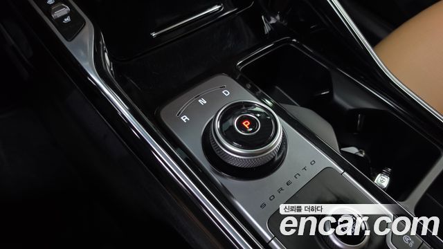 Kia Sorento 2023 — photo 12