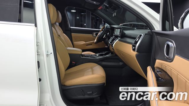 Kia Sorento 2023 — photo 17
