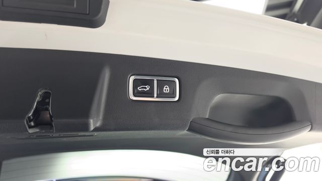 Kia Sorento 2023 — photo 32