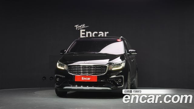 Kia Canival 2019 — photo 3