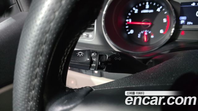 Kia Canival 2019 — photo 18