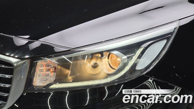 Kia Canival 2019 — photo 8