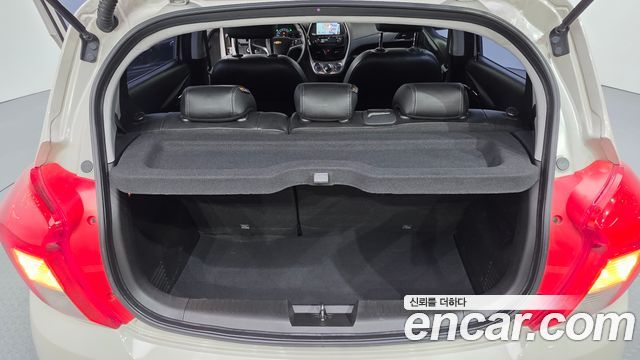 Chevrolet Korea Spark 2017 — photo 24
