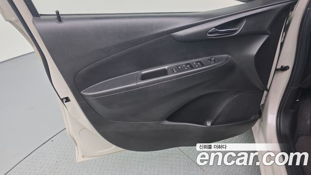 Chevrolet Korea Spark 2017 — photo 14