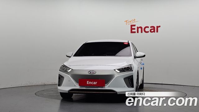 Hyundai Ioniq 2018 — photo 3