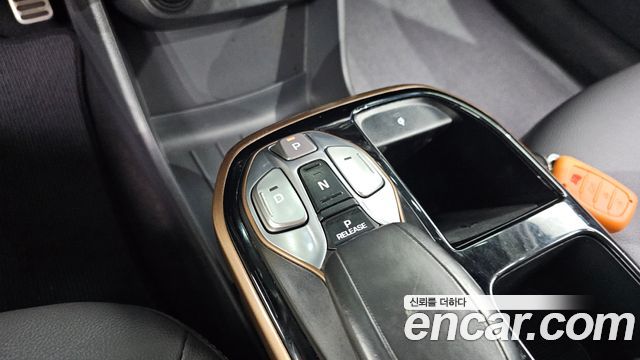 Hyundai Ioniq 2018 — photo 12