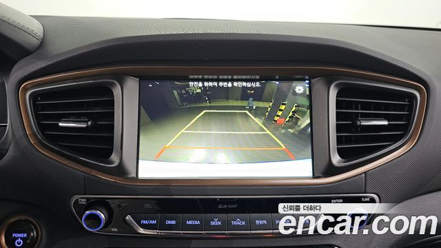 Hyundai Ioniq 2018 — photo 21