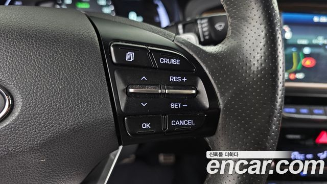 Hyundai Ioniq 2018 — photo 24