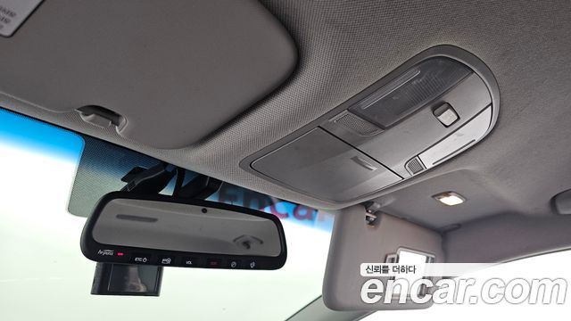 Hyundai Ioniq 2018 — photo 26