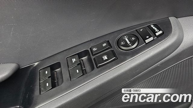 Hyundai Ioniq 2018 — photo 28