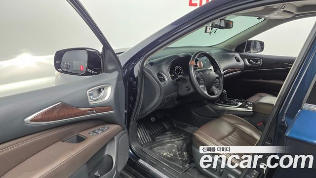 Infiniti QX60 2017 — photo 13