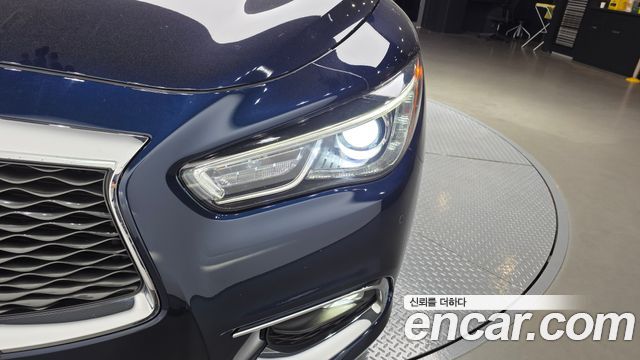 Infiniti QX60 2017 — photo 8