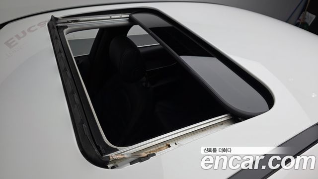 Mercedes-Benz C-Class 2018 — photo 25