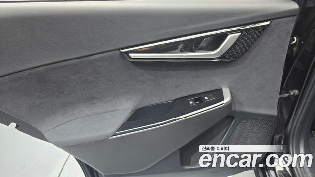 Kia EV6 2023 — photo 15