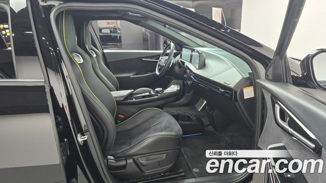 Kia EV6 2023 — photo 16
