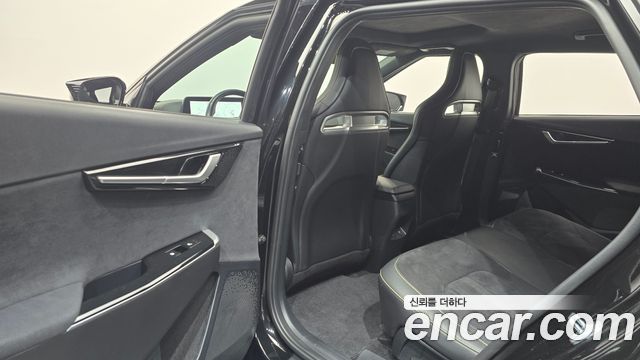 Kia EV6 2023 — photo 27