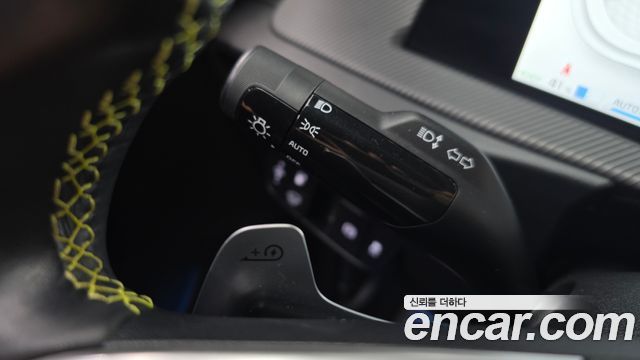 Kia EV6 2023 — photo 30