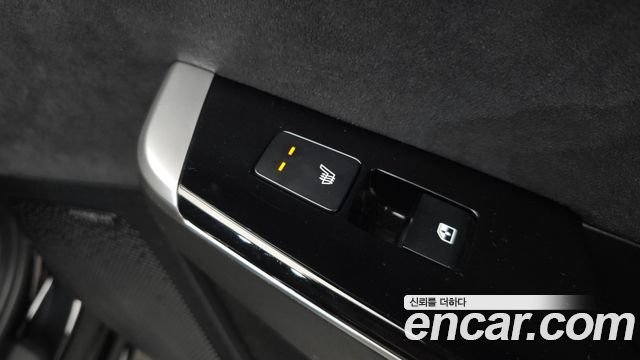 Kia EV6 2023 — photo 32