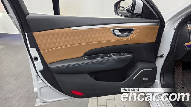 Renault Korea SM6 2021 — photo 14