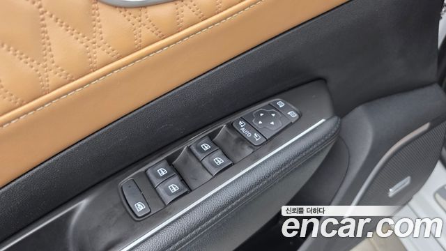 Renault Korea SM6 2021 — photo 31