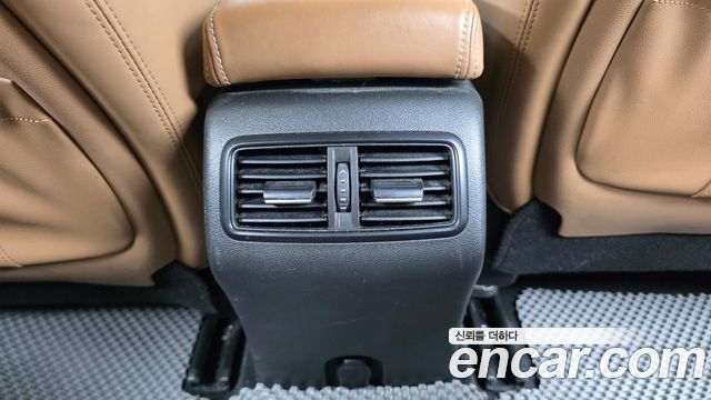 Renault Korea SM6 2021 — photo 33