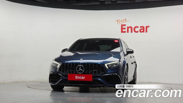Mercedes-Benz A-Class 2023 — photo 3