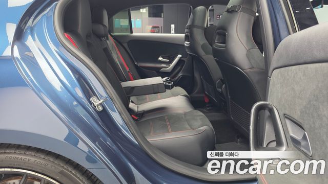 Mercedes-Benz A-Class 2023 — photo 18
