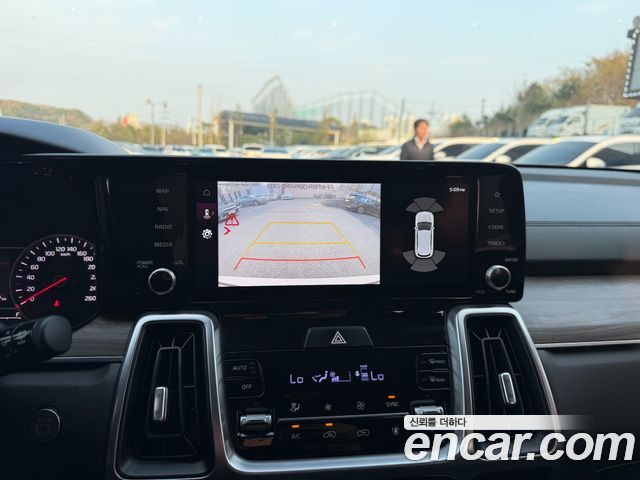 Kia Sorento 2022 — photo 9