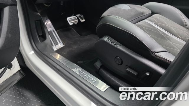 Peugeot 3008 2021 — photo 26