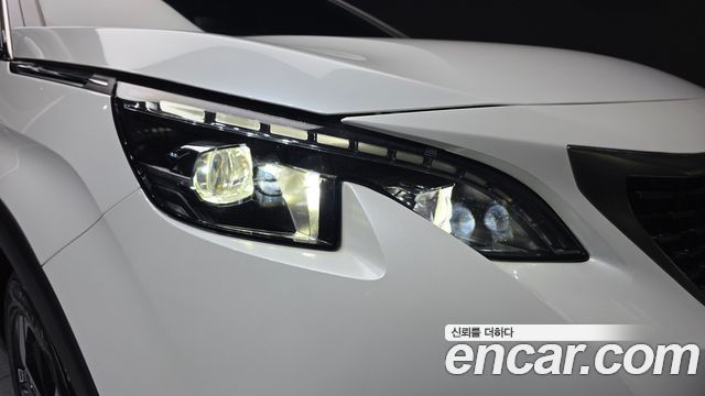 Peugeot 3008 2021 — photo 8