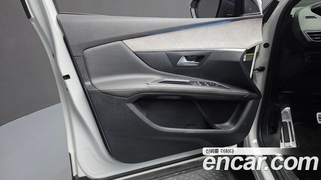 Peugeot 3008 2021 — photo 14