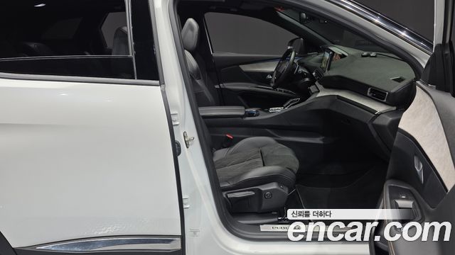 Peugeot 3008 2021 — photo 16