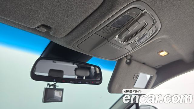 Hyundai Santafe 2019 — photo 23
