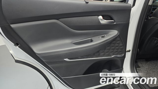 Hyundai Santafe 2019 — photo 15