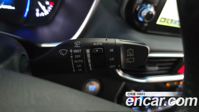 Hyundai Santafe 2019 — photo 27