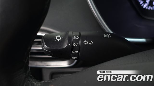 Hyundai Santafe 2019 — photo 37