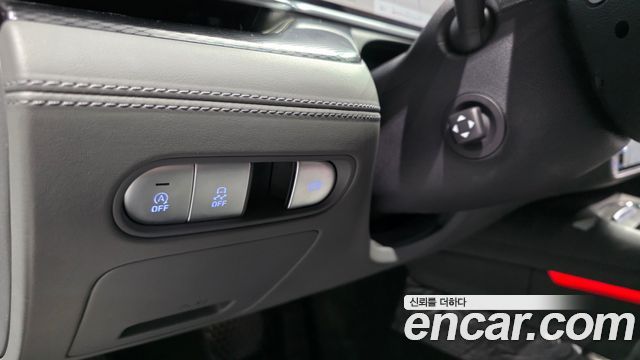 Genesis G90 2023 — photo 12