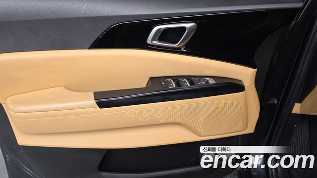 Kia Canival 2023 — photo 14
