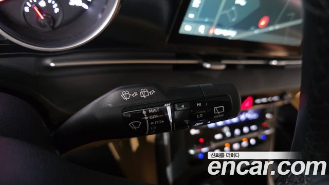 Kia Canival 2023 — photo 28