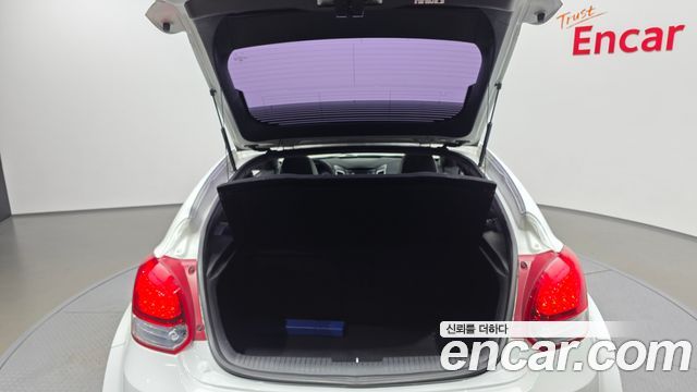 Hyundai Veloster 2012 — photo 20