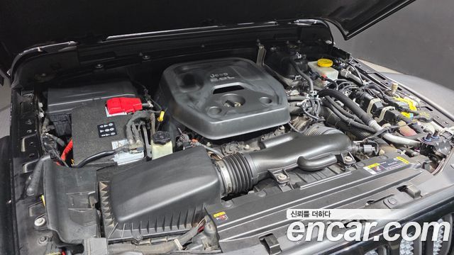 Jeep Wrangler 2021 — photo 6