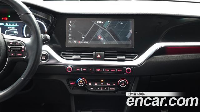 Kia Niro 2024 — photo 20