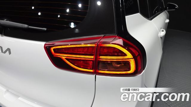 Kia Niro 2024 — photo 9