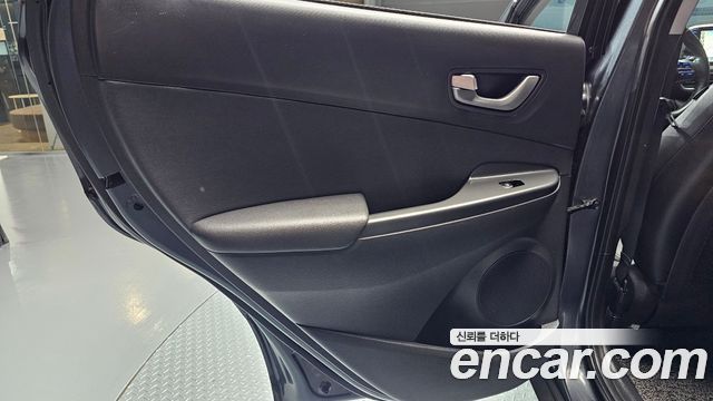 Hyundai Kona 2018 — photo 15