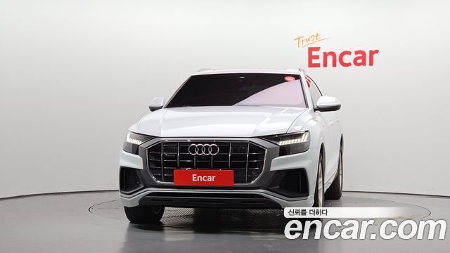 Audi Q8 2021 — photo 3